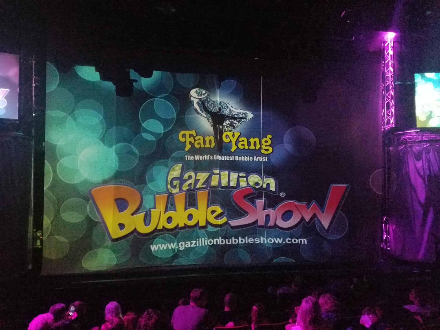 Gazillion Bubble Show Review