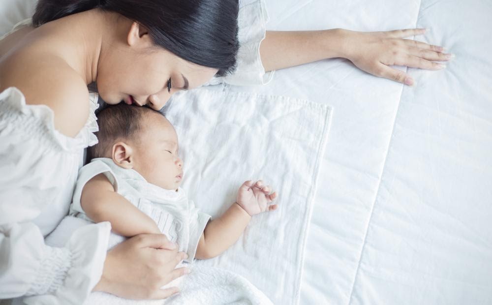 6 Survival Tips for New Moms