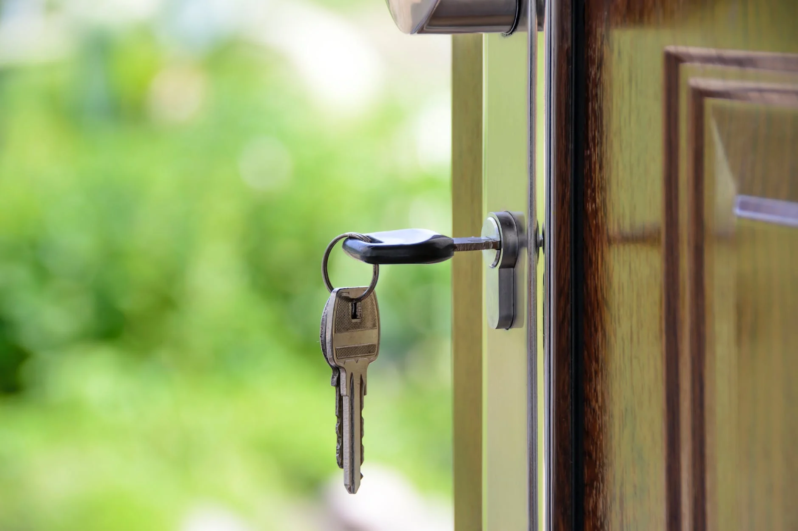 5 Lessons to Know Before Buying a House