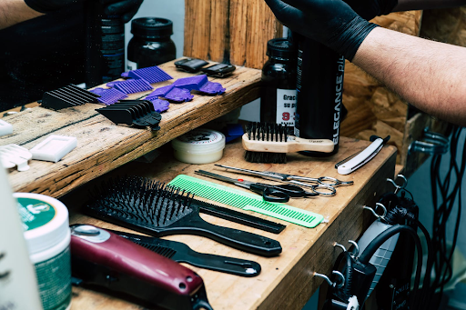 What Kind Of Tools Do Barbers Need?