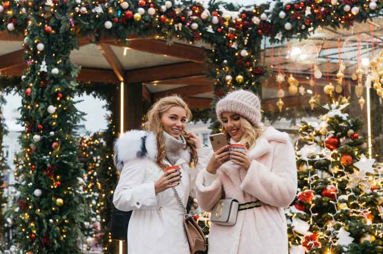 Clutching onto Winter: Handbags to Heat Up 2024/2025 Fashion Flare