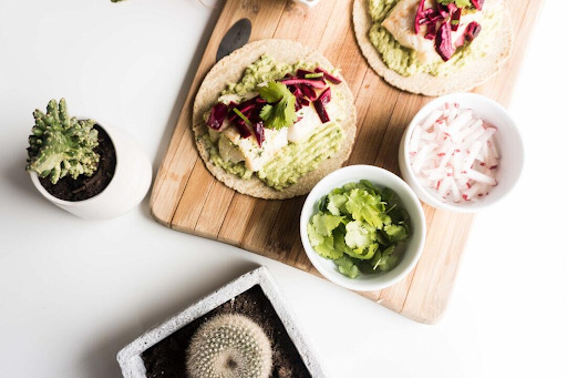 Quick Meal Prepping Hacks for Time-Strapped Moms
