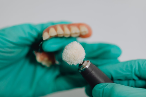 What You Need To Know About Getting Dentures